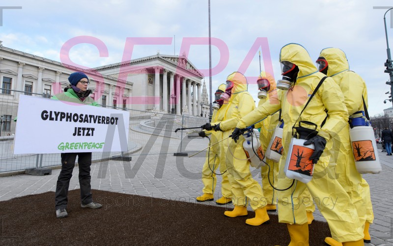 20171213 Protest Von Greenpeace Gegen Glyphosat Vor Oesterreichischem Parlament Foto 171213 Sepa 32 001 Jpg Sepa Media